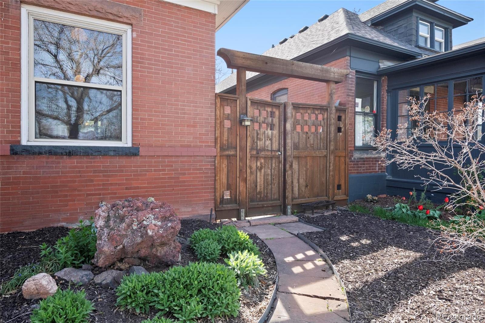 328 S Lincoln Street, Denver, CO, 80209 1 328 S Lincoln Street