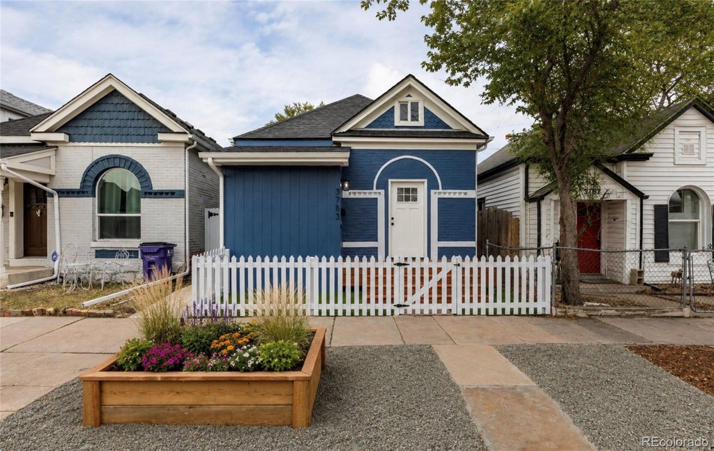 Photo of 3783 N Franklin Street, Denver, CO 80205 (MLS # 7384088)