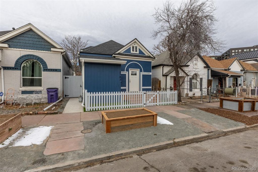 Photo of 3783 N Franklin Street, Denver, CO 80205 (MLS # 7384088)