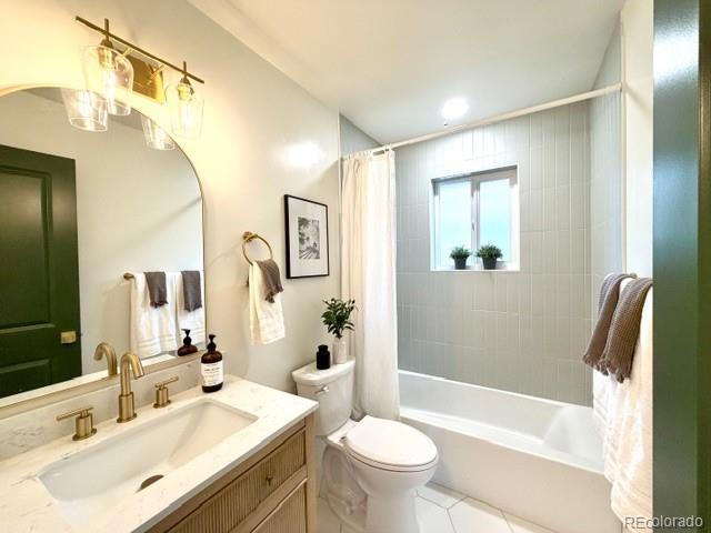 3285 N Krameria Street