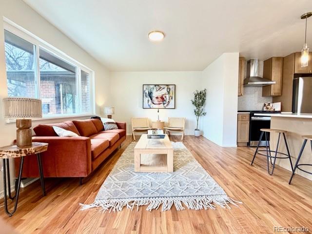 3285 N Krameria Street