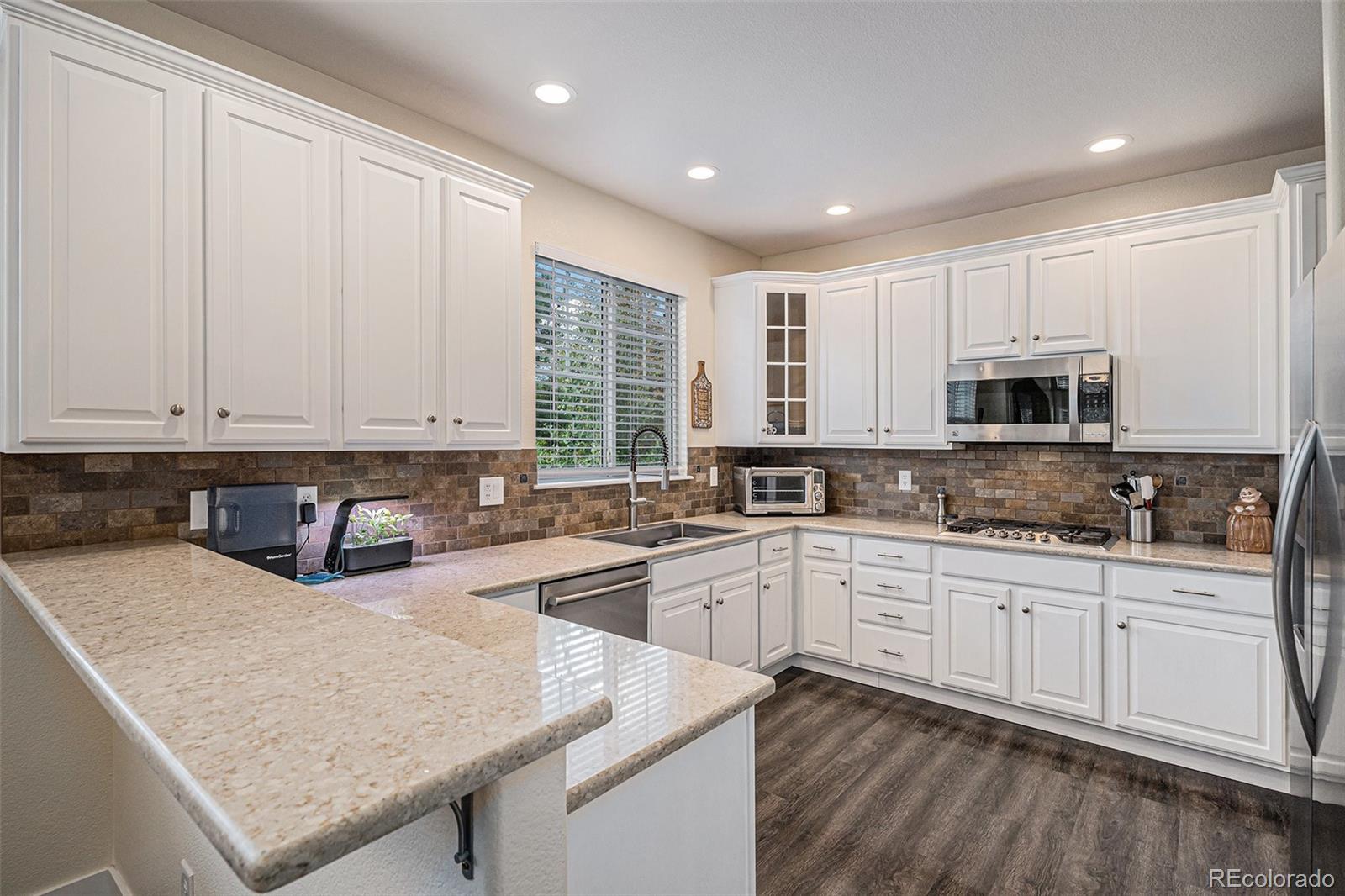 24378 E Roxbury Circle