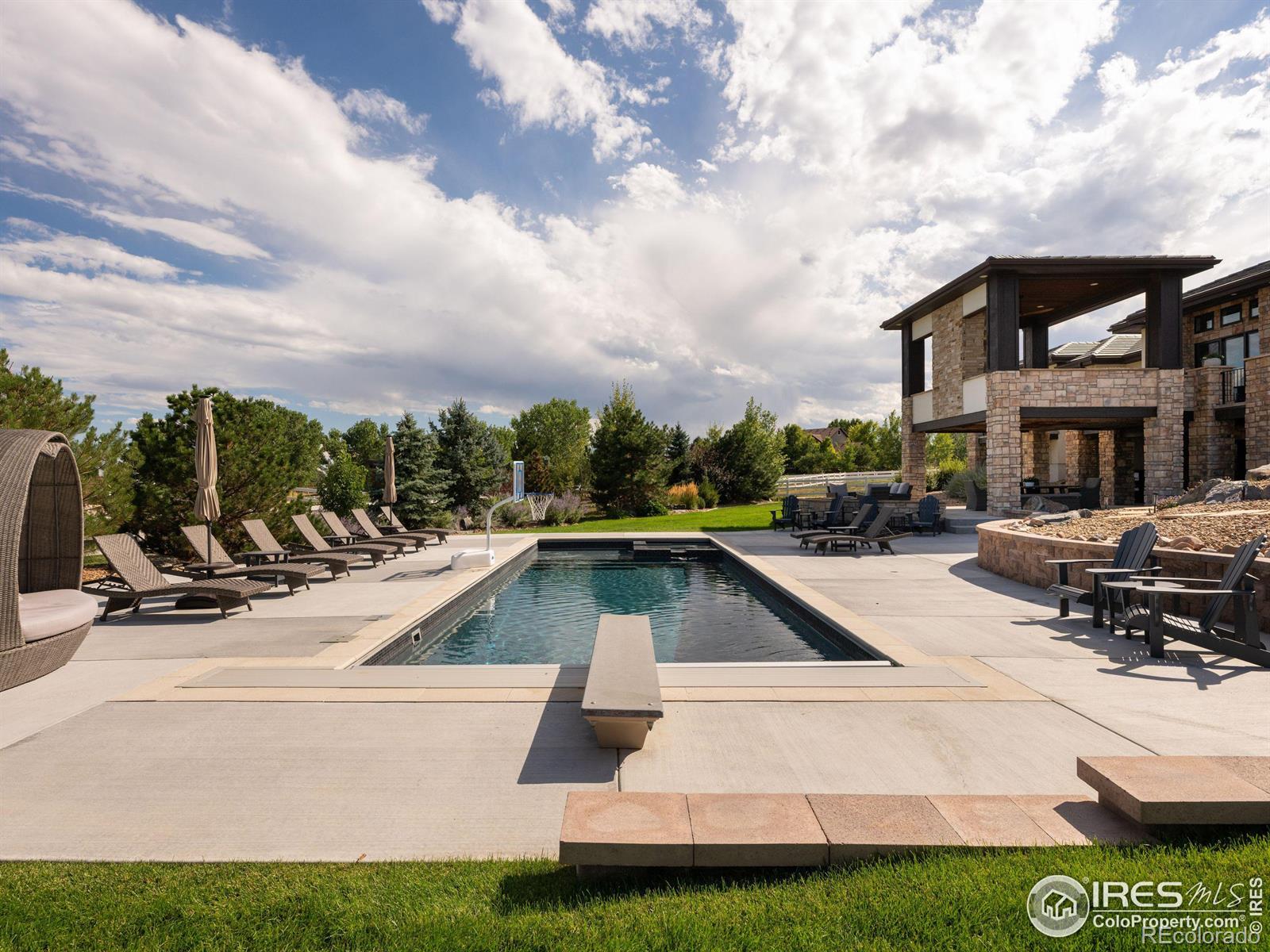 2600 High Prairie Way