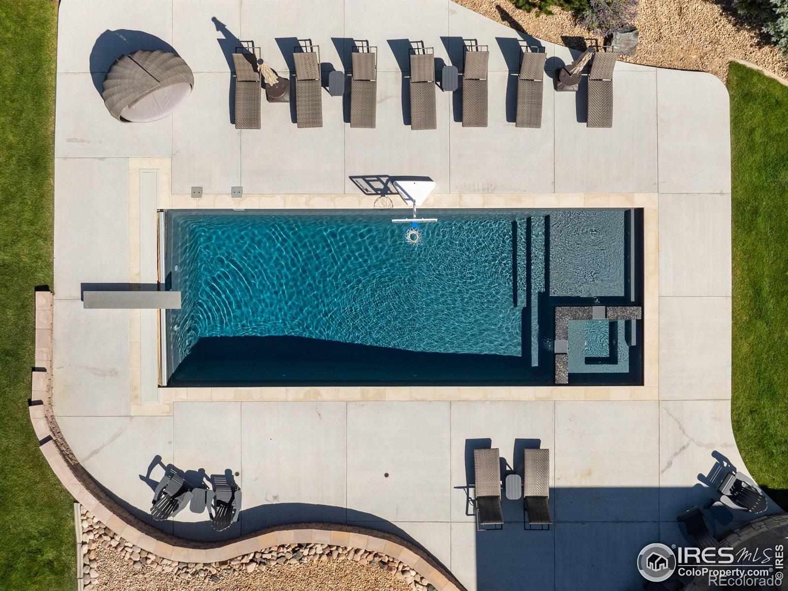 2600 High Prairie Way
