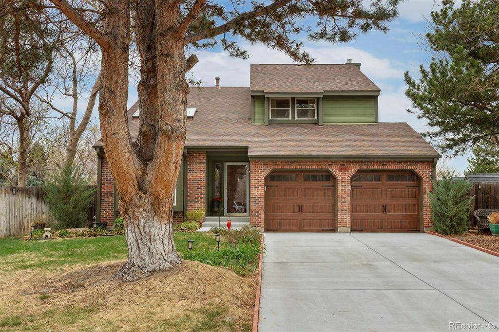 Photo of 4713 S Fraser Street, Aurora, CO 80015 (MLS # 8089687)