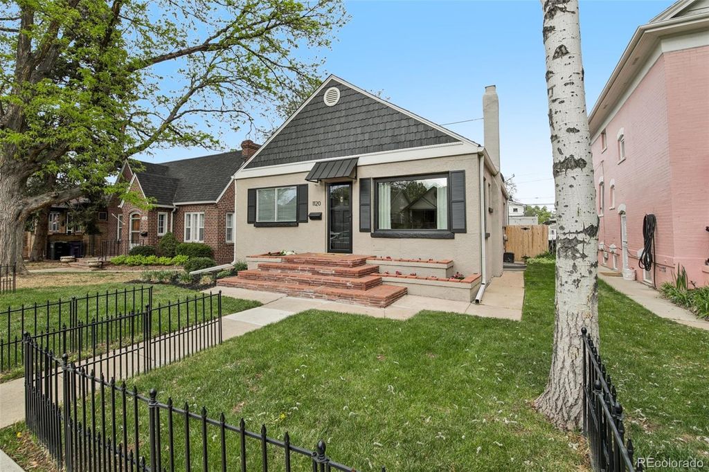 Photo of 1120 Madison Street, Denver, CO 80206 (MLS # 2337082)