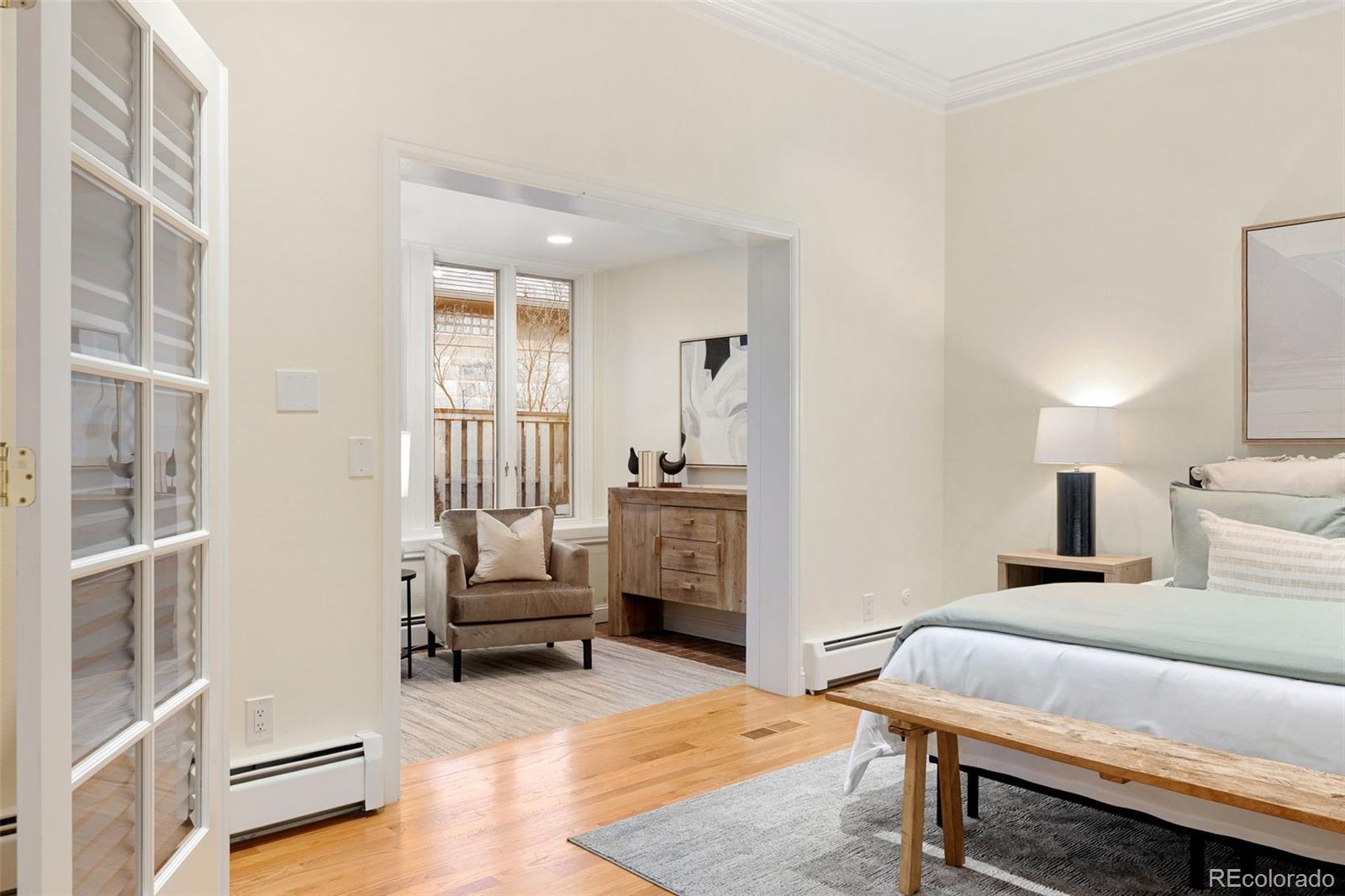 2552 E Alameda Avenue 32