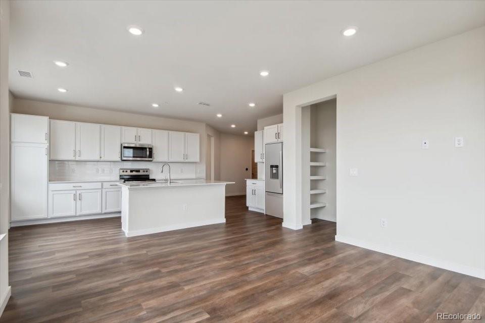 485 Interlocken Boulevard 305