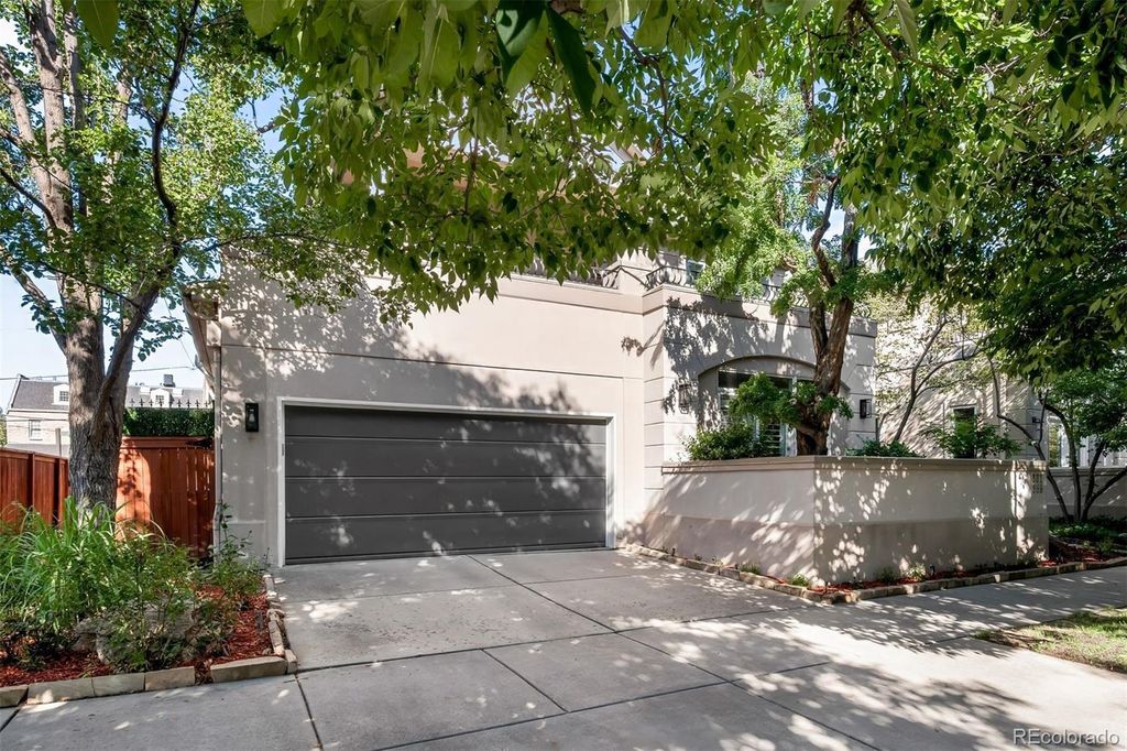 Photo of 361 Detroit Street, Denver, CO 80206 (MLS # 2216962)