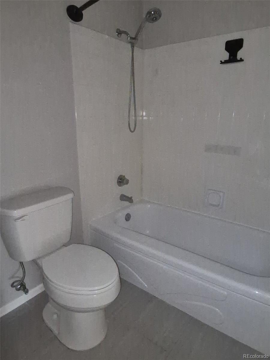 16743 E Kenyon Drive