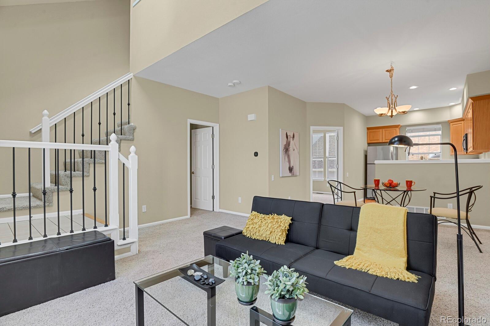 2916 W Long Circle W D