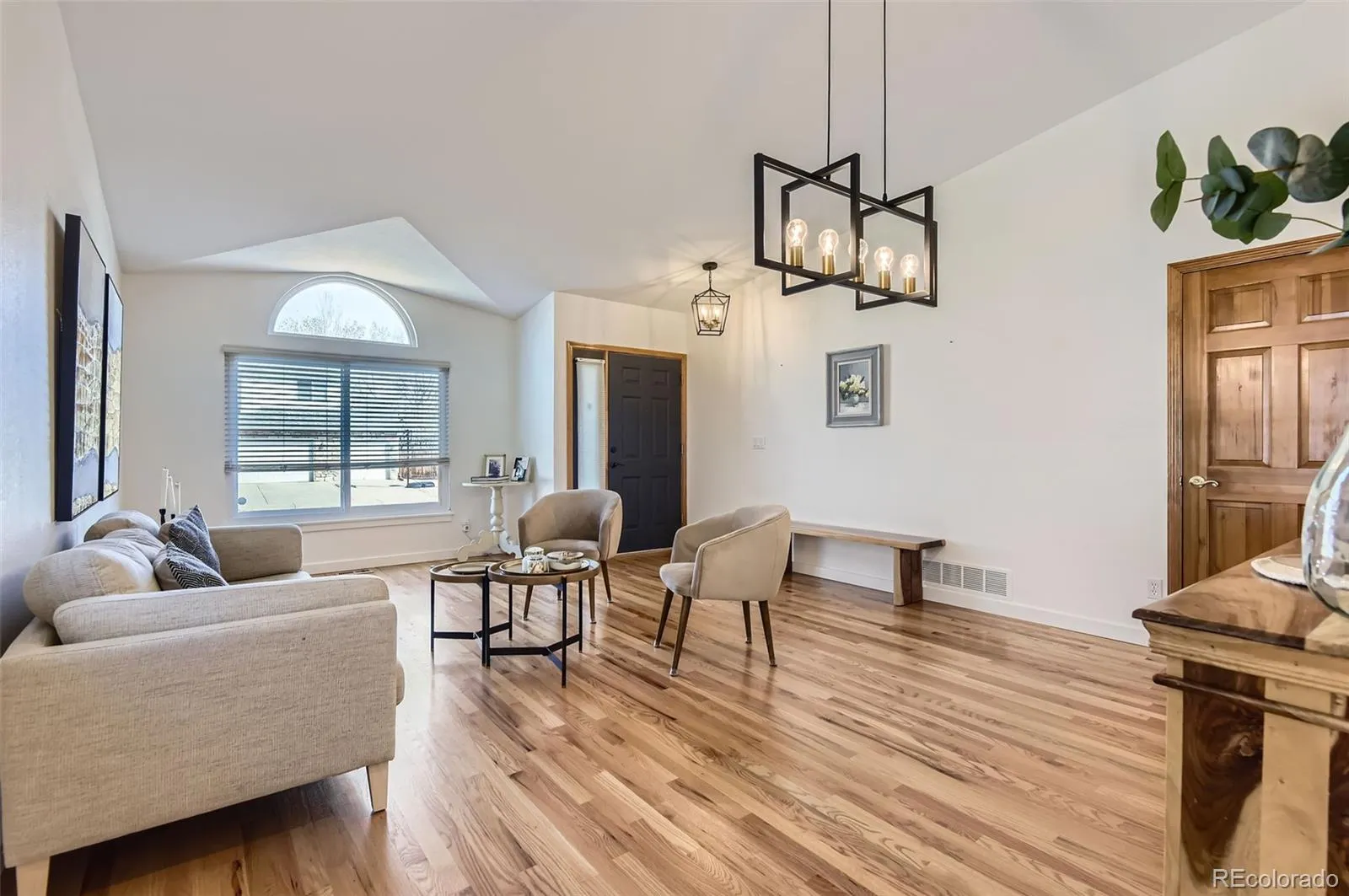 Thornton, Colorado 80241, United States, 4 Bedrooms Bedrooms, ,3 BathroomsBathrooms,Residential,Active,110891