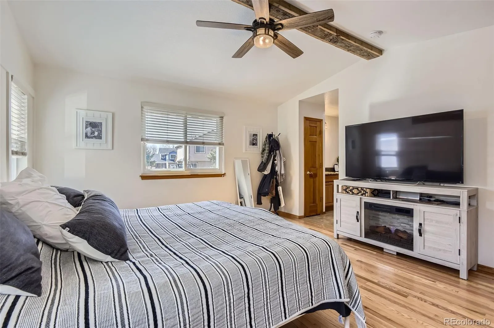 Thornton, Colorado 80241, United States, 4 Bedrooms Bedrooms, ,3 BathroomsBathrooms,Residential,Active,110891