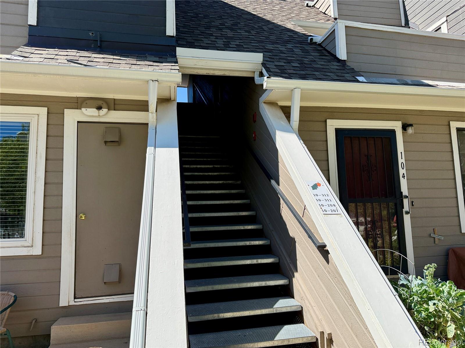 5250 S Huron Way 10-208