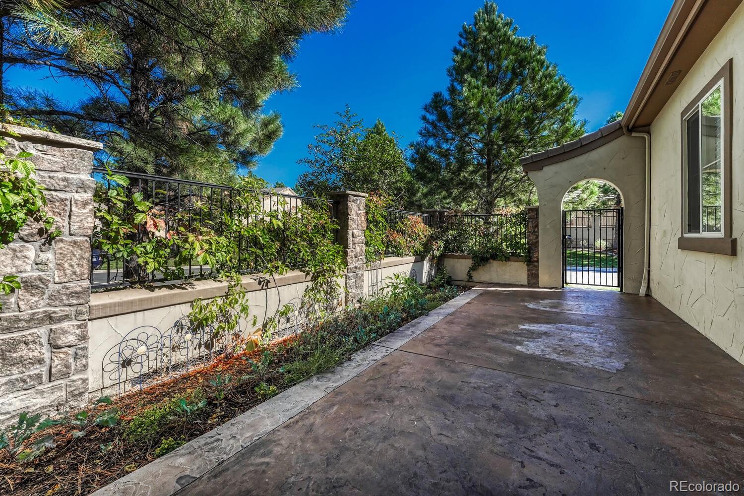 5054 Vermillion Lane