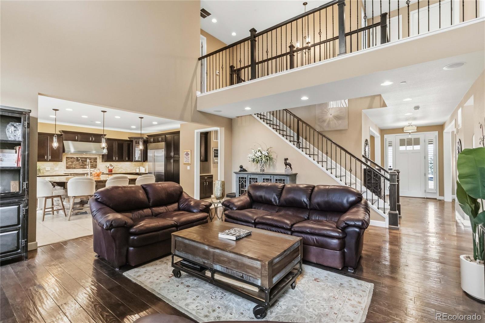 1600 Knotty Pine Way
