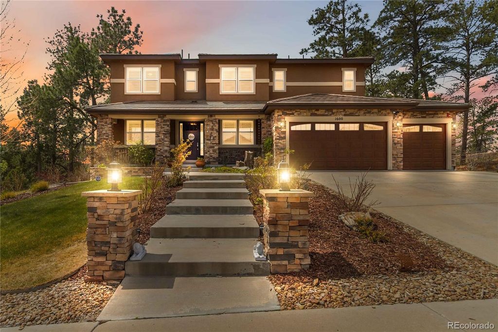 Photo of 1600 Knotty Pine Way, Castle Rock, CO 80108 (MLS # 8990883)