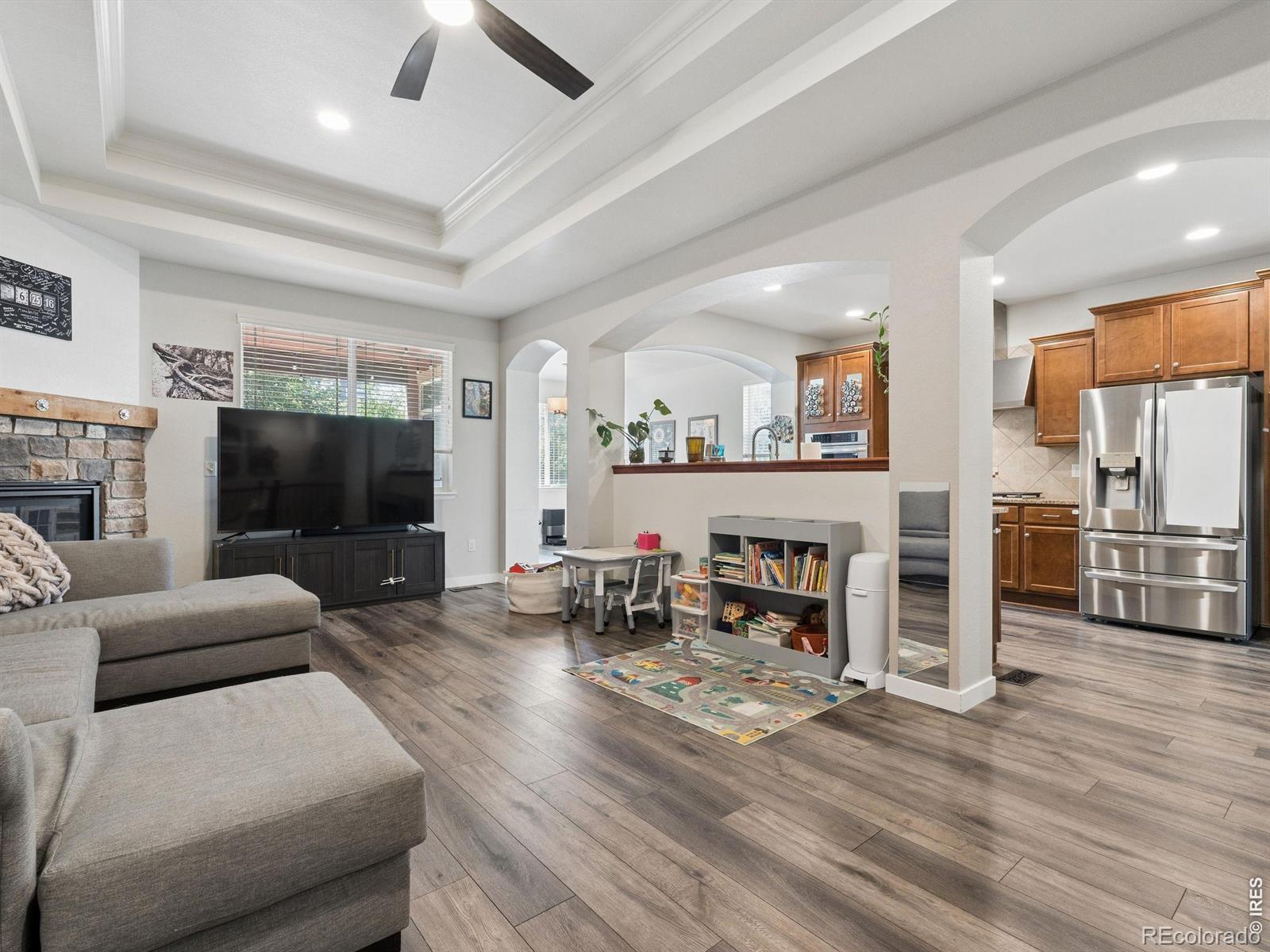 5511 Palomino Way