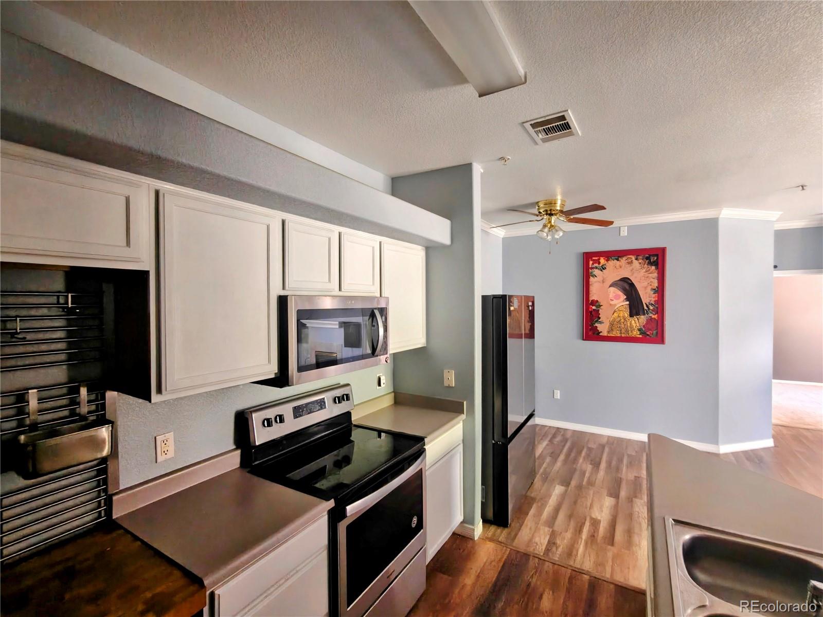 18919 E Warren Circle B107