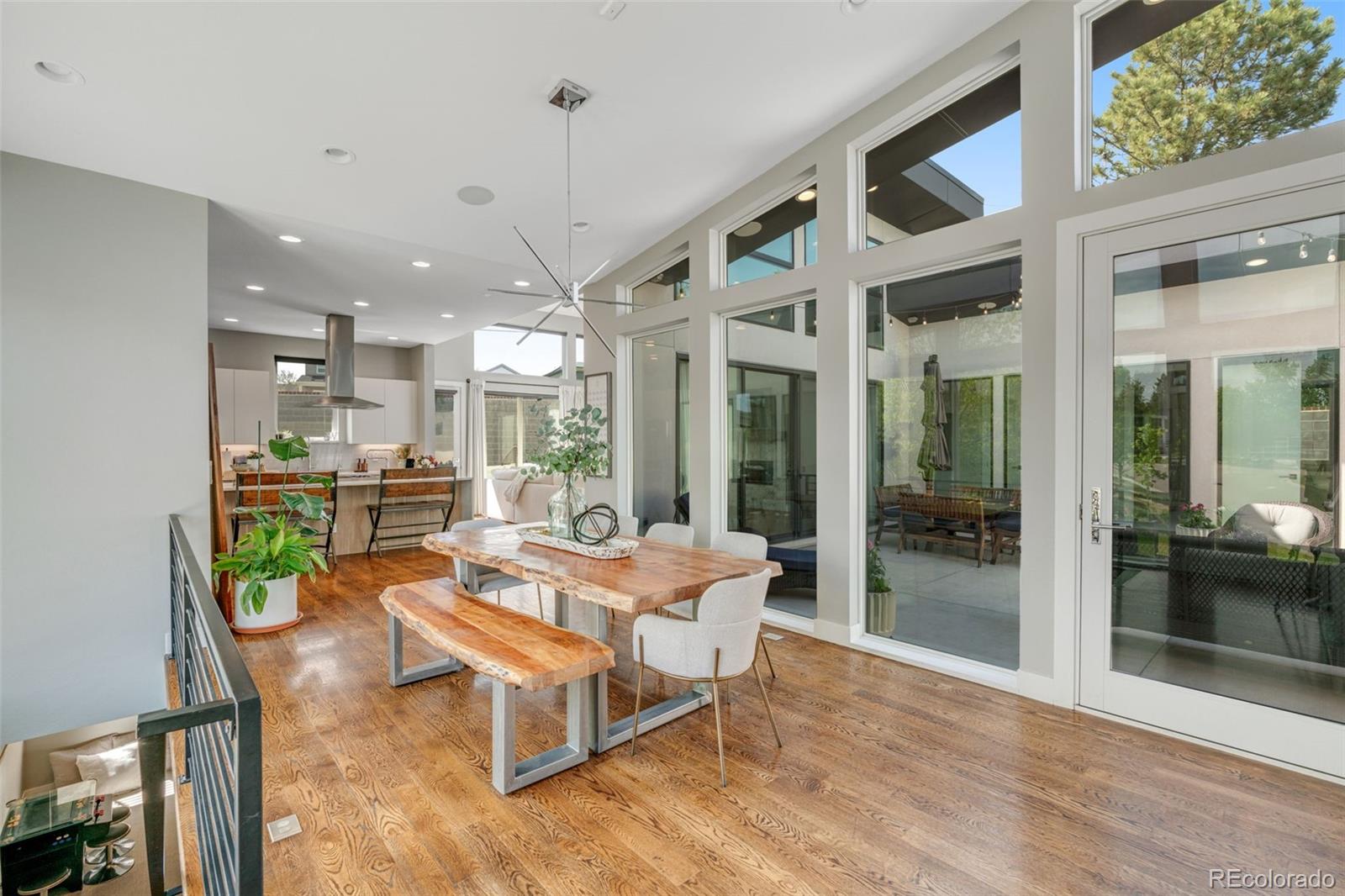 10 Wilder Lane