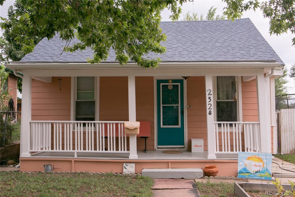 Photo of 2528 Eaton Street, Edgewater, CO 80214 (MLS # 5198412)