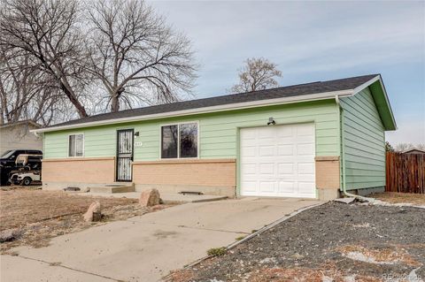 5557 Billings Street Denver CO 80239