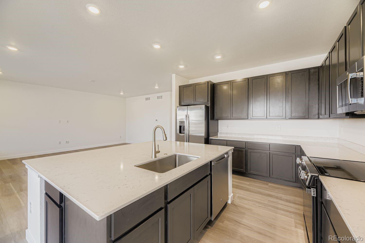 12639 W Glasgow Place