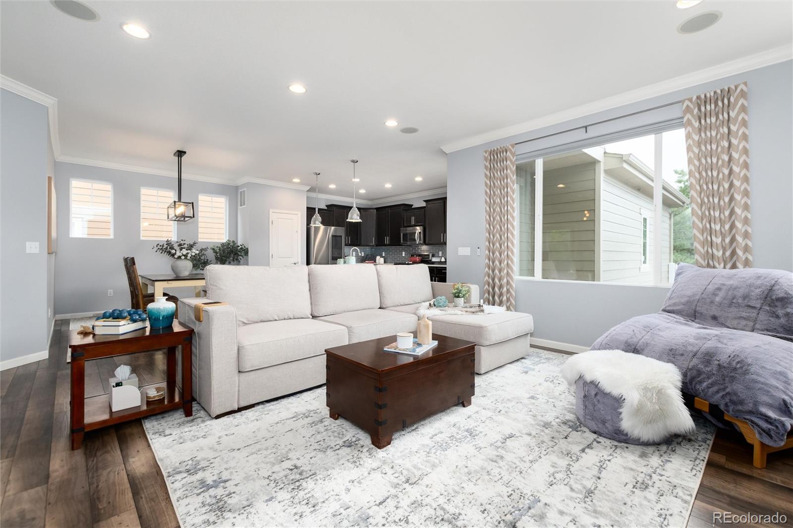 5538 W 73rd Place