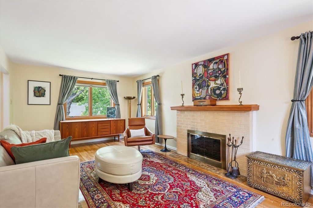 Photo of 2090 Bellaire Street, Denver, CO 80207 (MLS # 5230796)