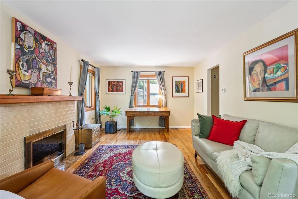 Photo of 2090 Bellaire Street, Denver, CO 80207 (MLS # 5230796)