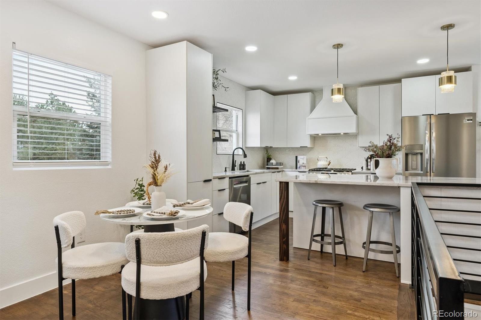 3360 Broadway Street