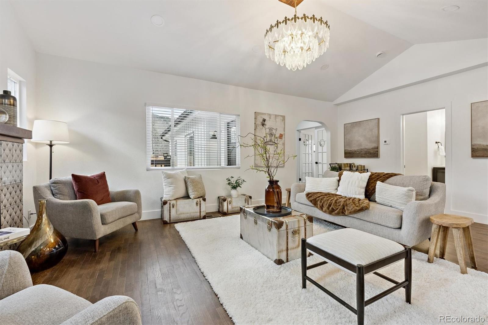 3360 Broadway Street