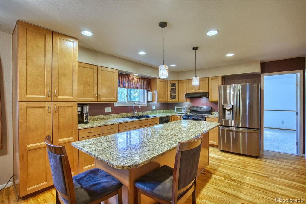 Photo of 935 S Butler Way, Lakewood, CO 80226 (MLS # 6151798)