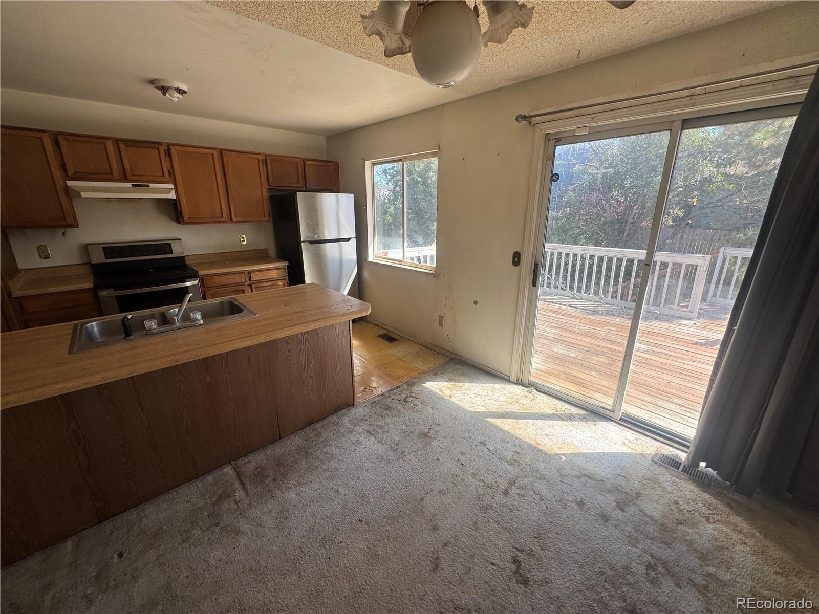 1156 S Cathay Street