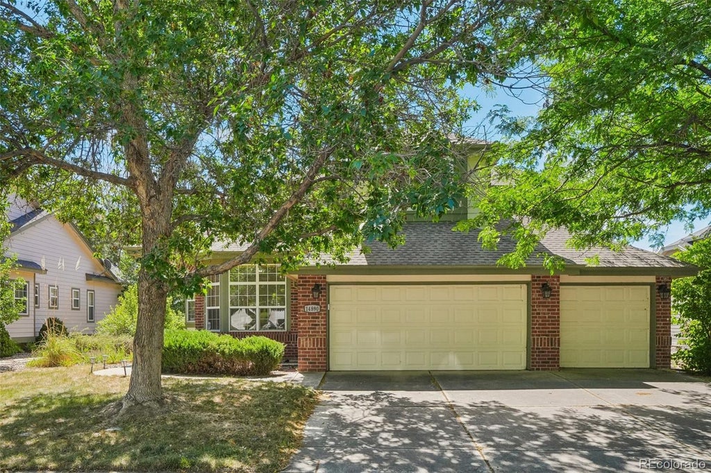 Photo of 14890 E Maplewood Drive, Centennial, CO 80016 (MLS # 9729216)