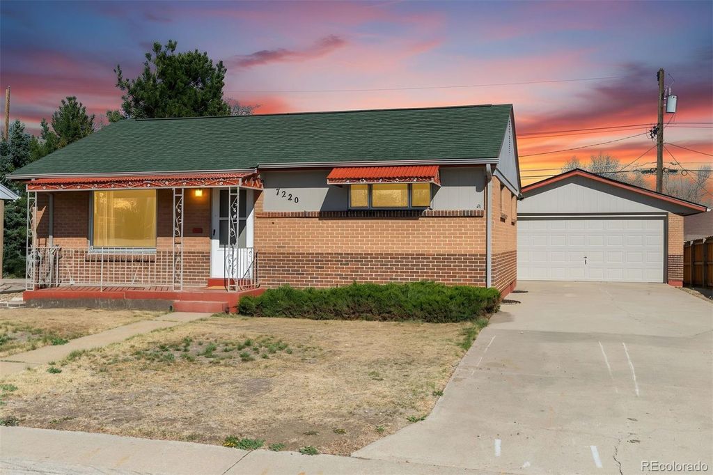 Photo of 7220 Avrum Drive, Denver, CO 80221 (MLS # 9786296)