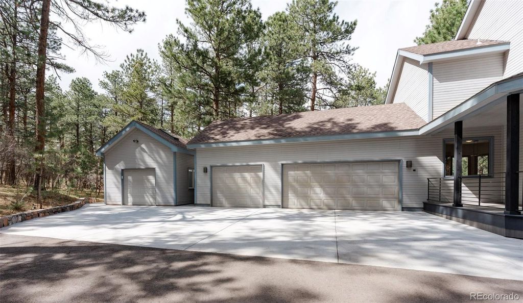Photo of 7045 Perry Park Boulevard, Larkspur, CO 80118 (MLS # 7853485)