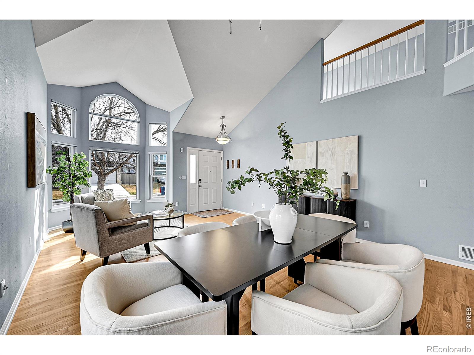 2927 W Yarrow Circle