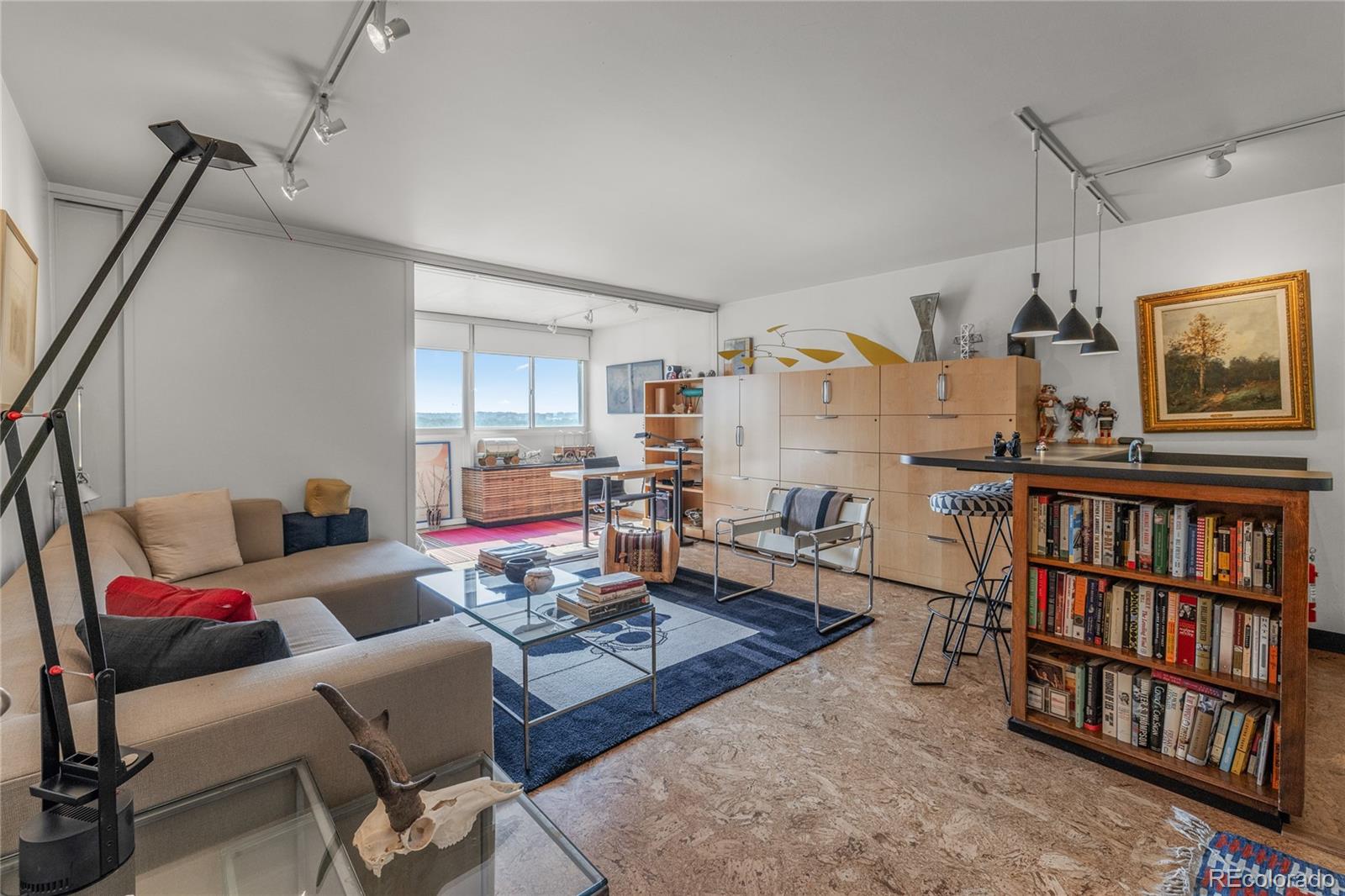 790 N Washington Street 1004