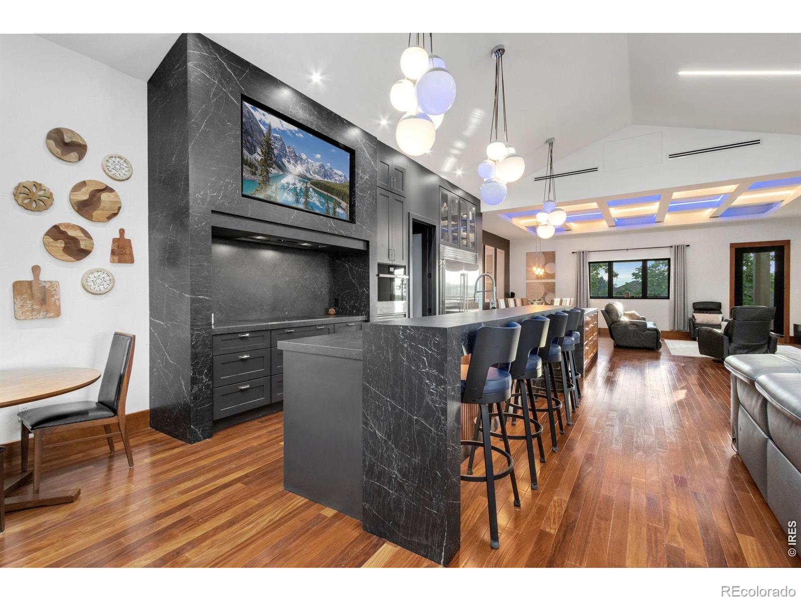 7730 Park Ridge Circle