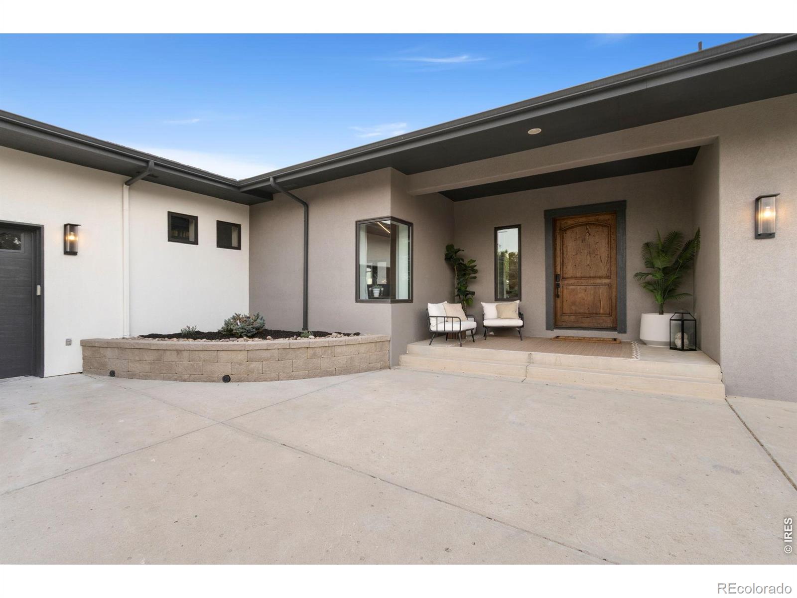 7730 Park Ridge Circle