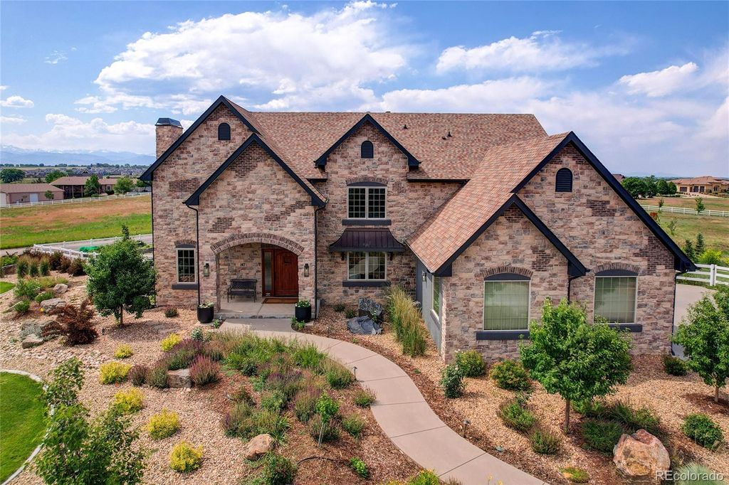 Photo of 147 Commander Drive, Erie, CO 80516 (MLS # 4398963)