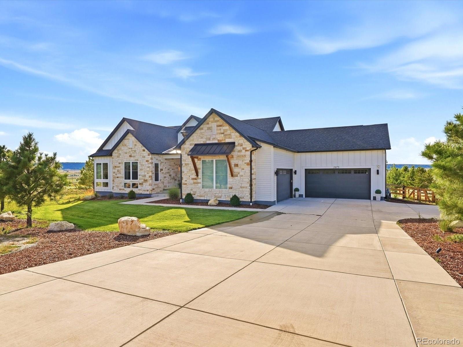 1675 Arrowpoint Court
