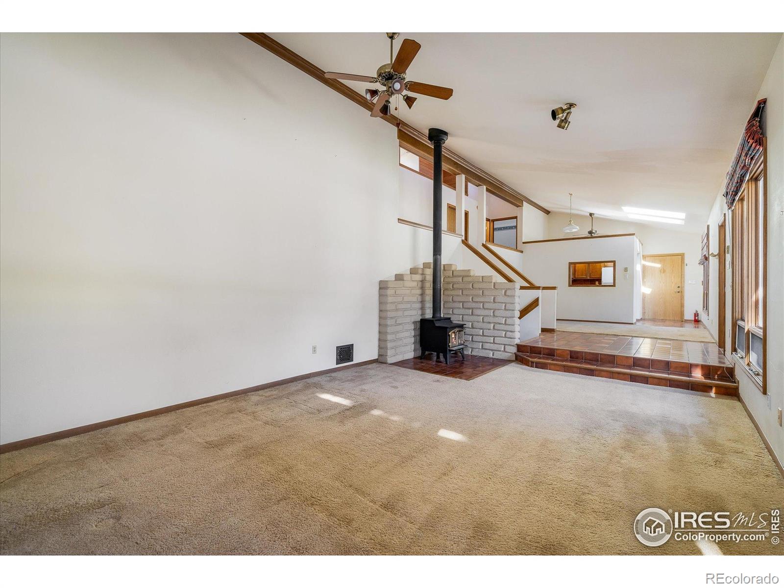 6643 Roxborough Drive