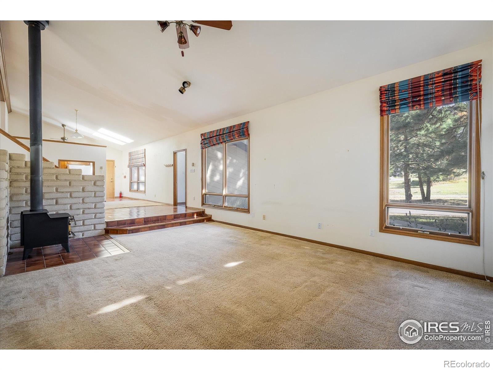 6643 Roxborough Drive