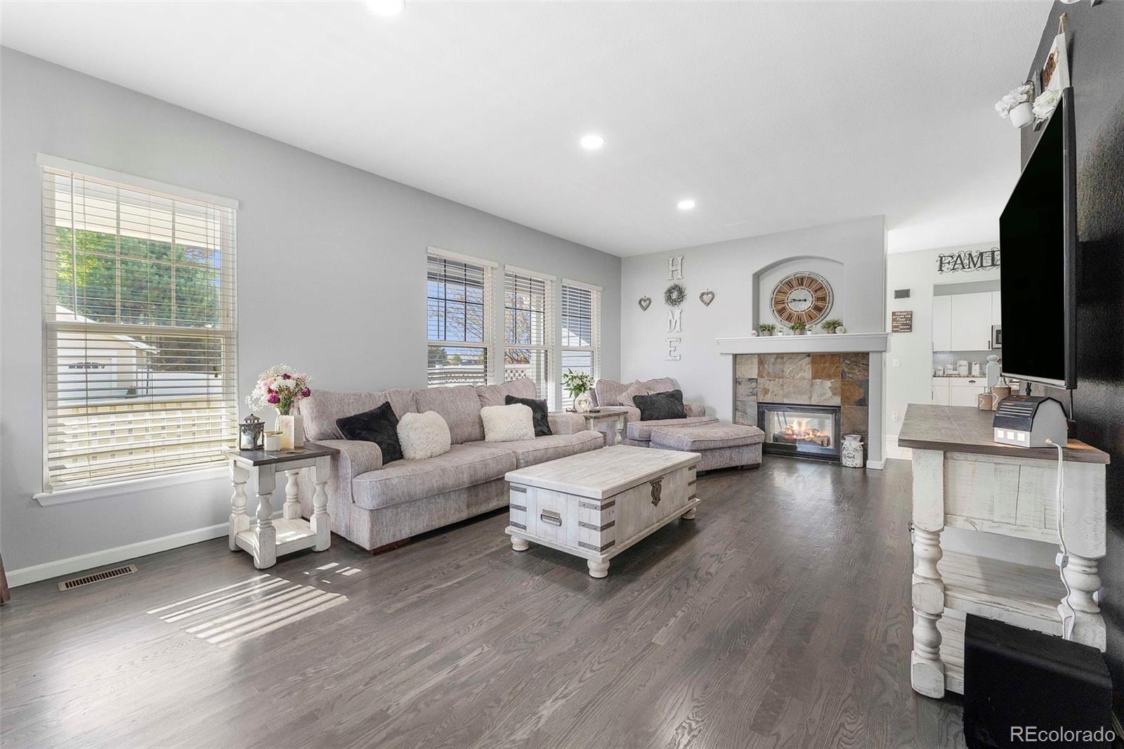 5122 Dvorak Circle