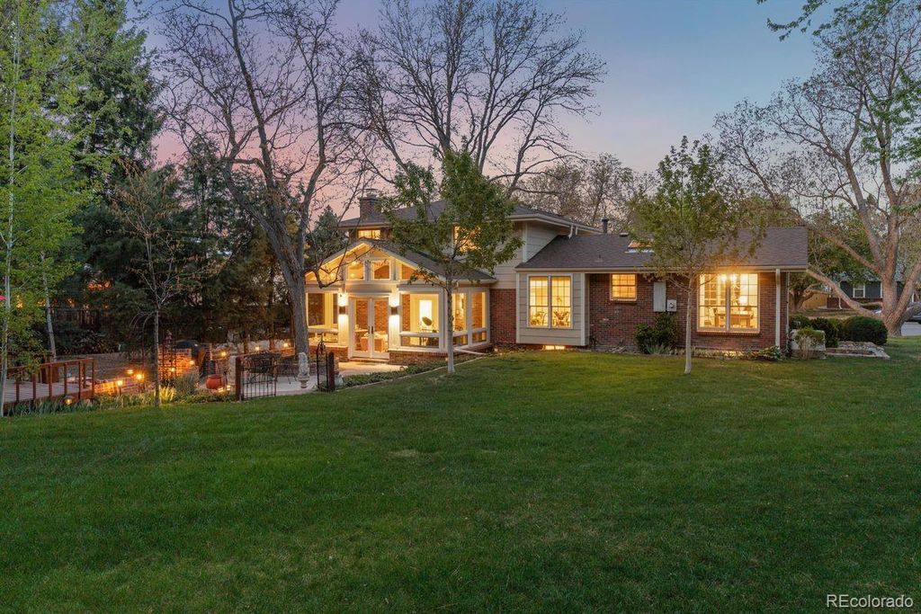 Photo of 2161 S Dover Way, Lakewood, CO 80227 (MLS # 4211183)