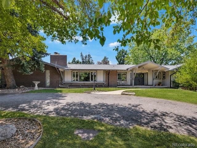 11 Meadowlark Lane