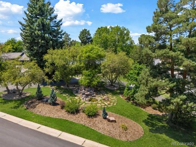 11 Meadowlark Lane