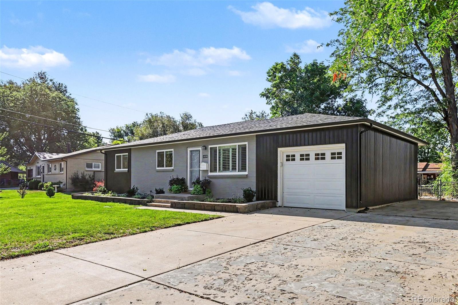10050 W 64th Avenue